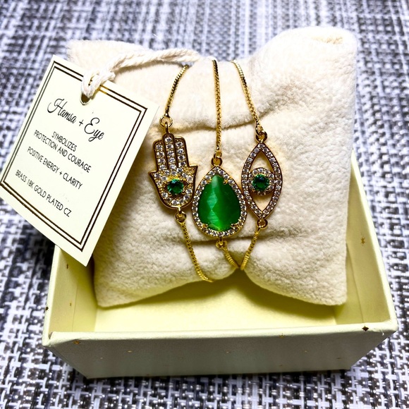 Arm Candy BRAND NEW 3 gold toned adjustable bracelet ❤️ Box included 🎁 - Picture 4 of 6